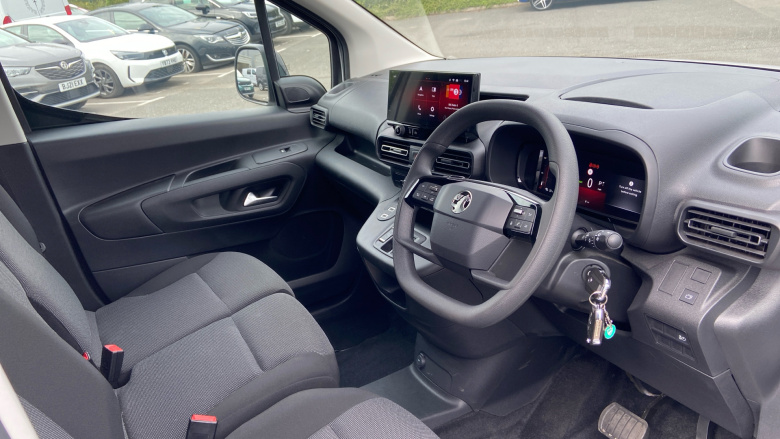 Vauxhall Combo Cargo Combo Xl Electric 100kW Pro 52kWh H1 Van Auto
